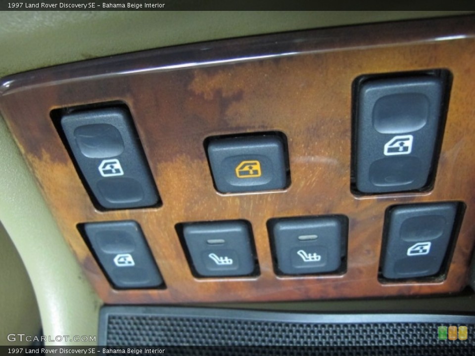 Bahama Beige Interior Controls for the 1997 Land Rover Discovery SE #60830984