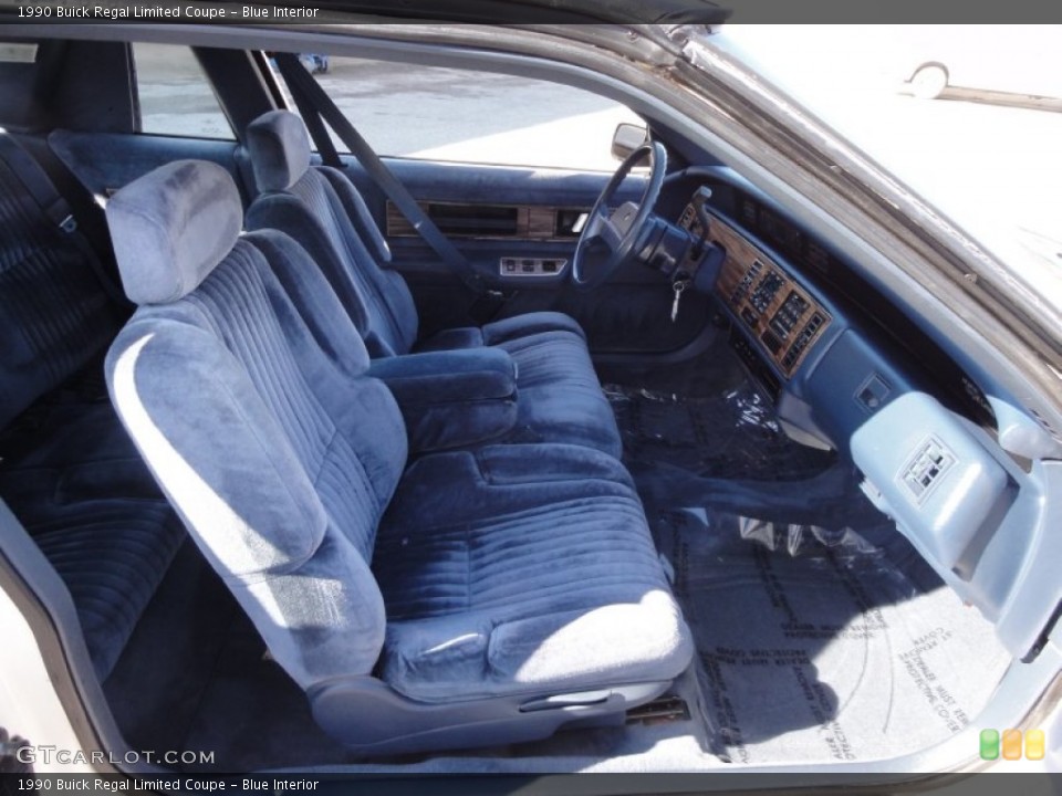 Blue Interior Photo for the 1990 Buick Regal Limited Coupe #60833616