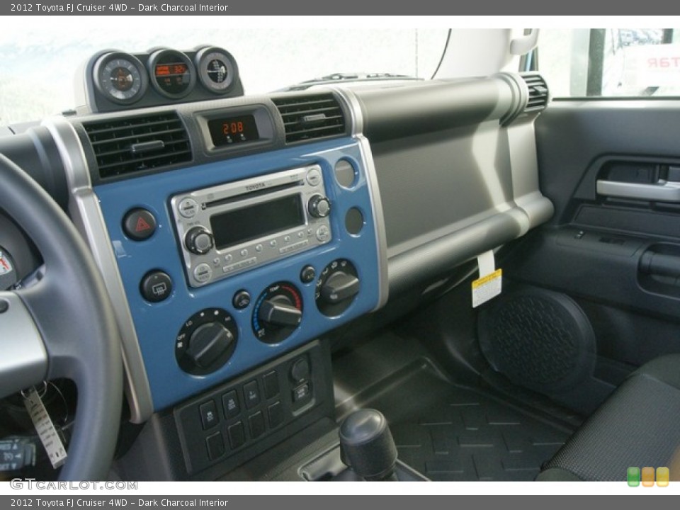 Dark Charcoal Interior Photo for the 2012 Toyota FJ Cruiser 4WD #60836750