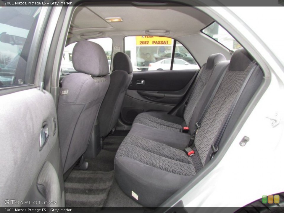 Gray Interior Photo for the 2001 Mazda Protege ES #60846378