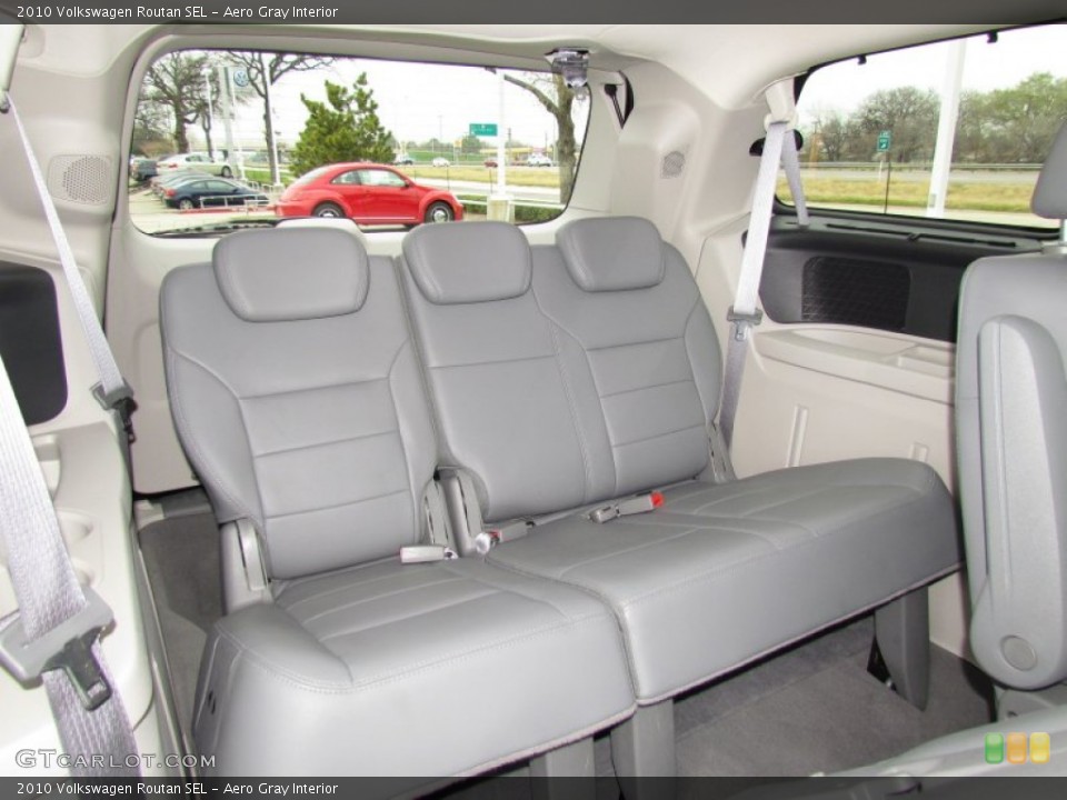 Aero Gray Interior Rear Seat for the 2010 Volkswagen Routan SEL #60847340