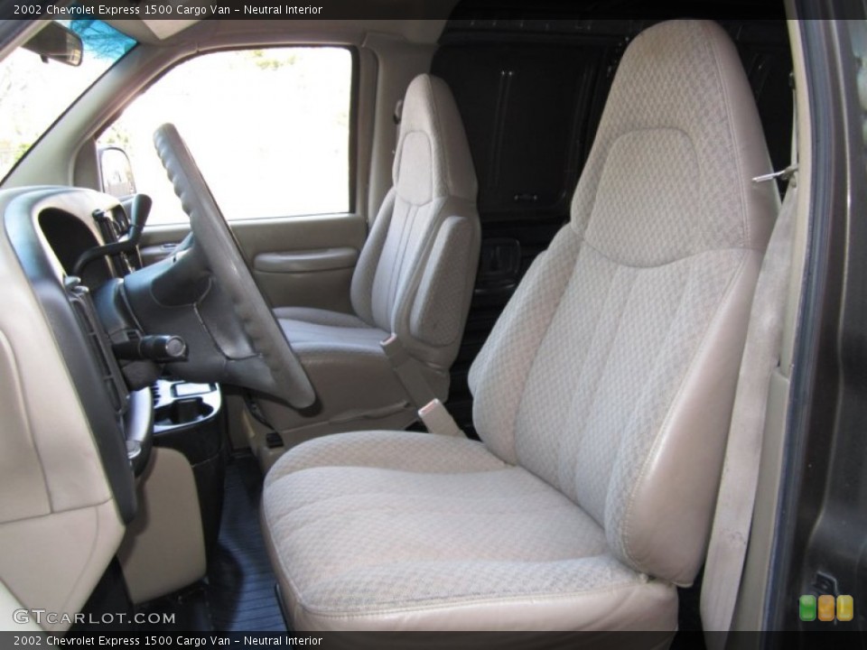 Neutral Interior Photo for the 2002 Chevrolet Express 1500 Cargo Van #60848076