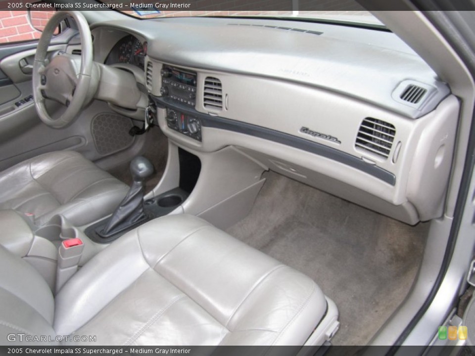 Medium Gray Interior Dashboard for the 2005 Chevrolet Impala SS Supercharged #60848609