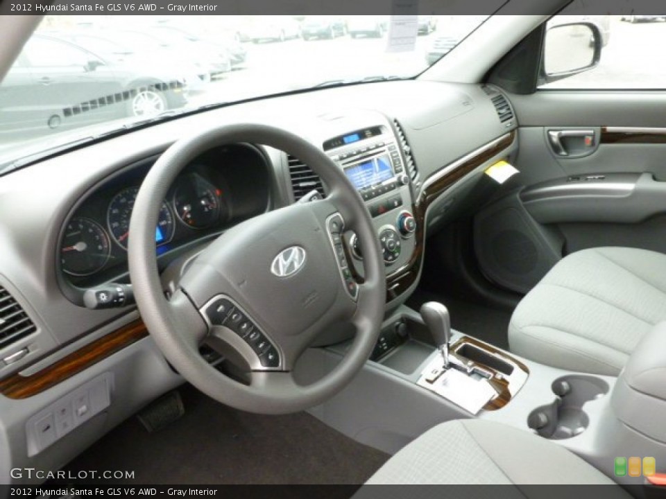 Gray Interior Dashboard for the 2012 Hyundai Santa Fe GLS V6 AWD #60855960