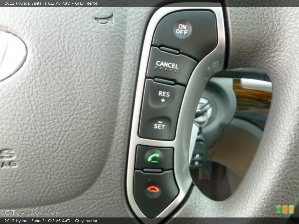 Gray Interior Controls for the 2012 Hyundai Santa Fe GLS V6 AWD #60855990