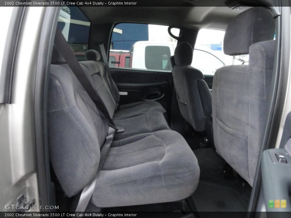 Graphite Interior Photo for the 2002 Chevrolet Silverado 3500 LT Crew Cab 4x4 Dually #60861550