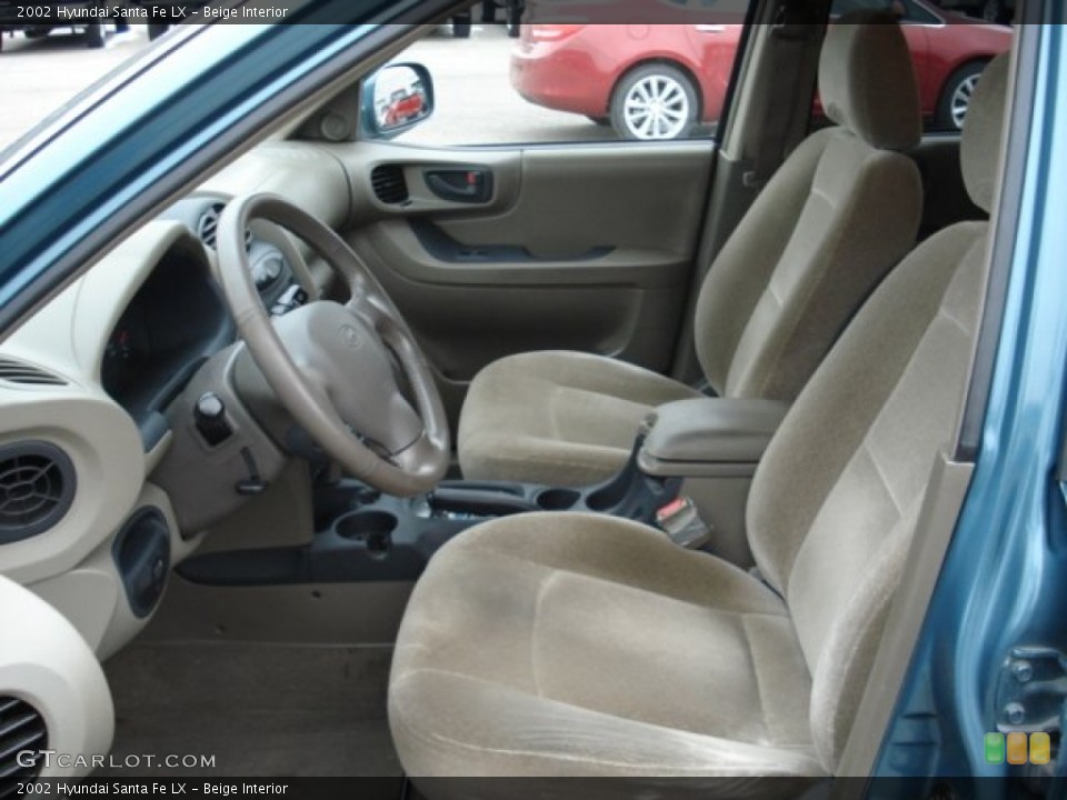 Beige Interior Photo for the 2002 Hyundai Santa Fe LX #60866610