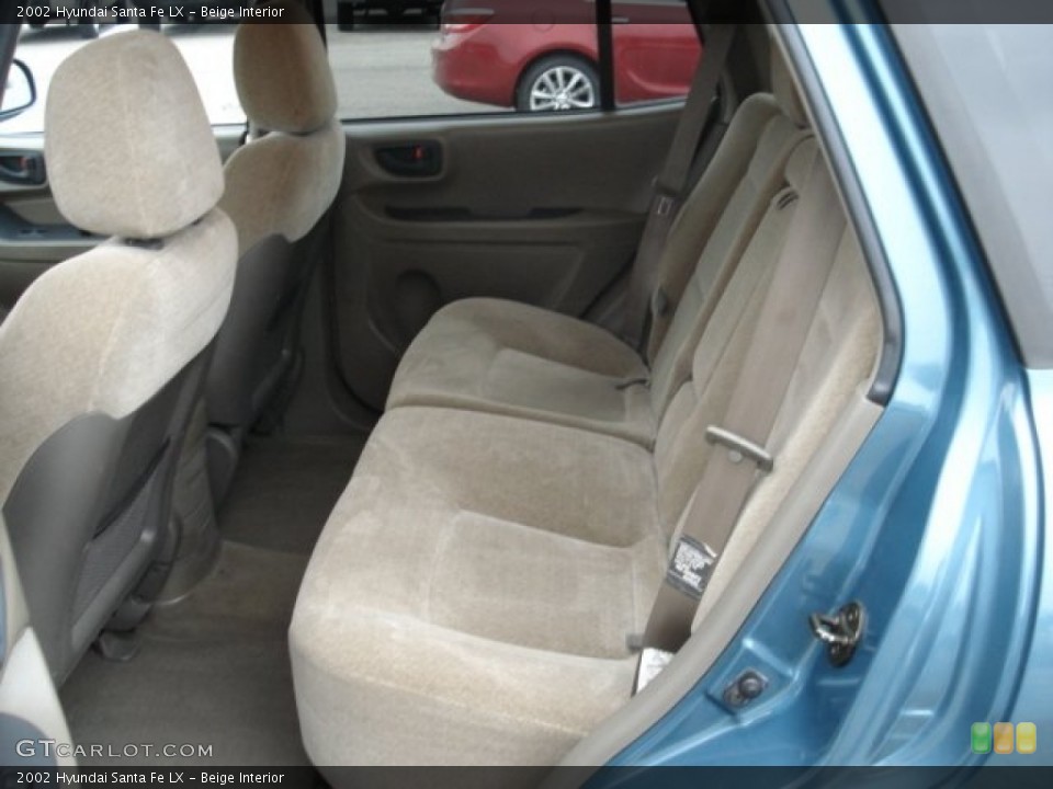 Beige 2002 Hyundai Santa Fe Interiors