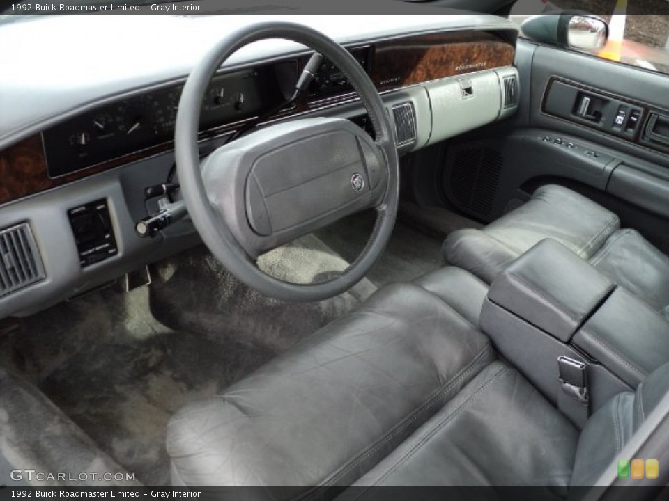 Gray Interior Photo for the 1992 Buick Roadmaster Limited #60873954