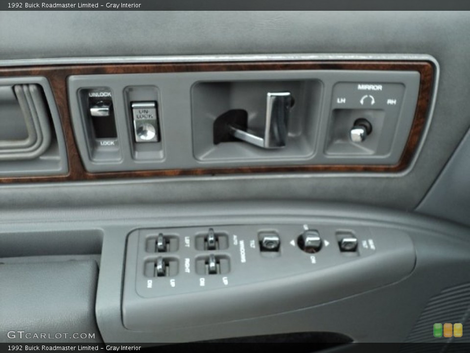 Gray Interior Controls for the 1992 Buick Roadmaster Limited #60874063