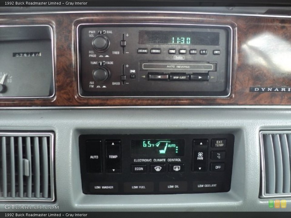 Gray Interior Controls for the 1992 Buick Roadmaster Limited #60874092