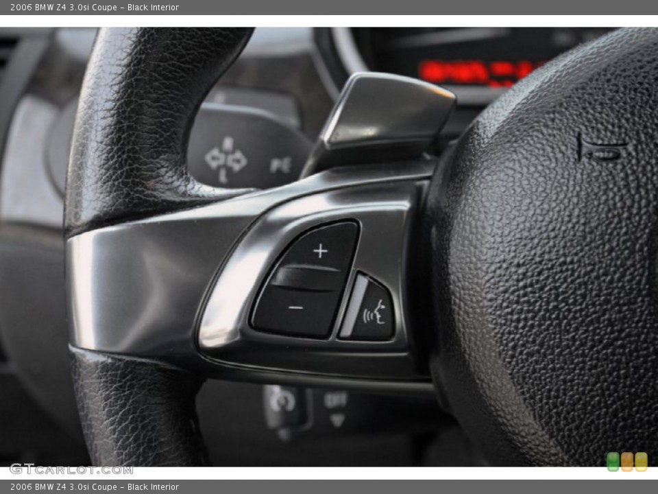 Black Interior Controls for the 2006 BMW Z4 3.0si Coupe #60888889