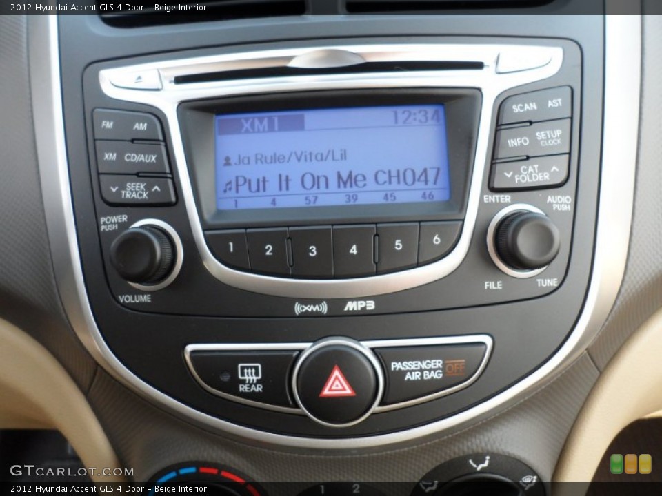 Beige Interior Audio System for the 2012 Hyundai Accent GLS 4 Door #60894958