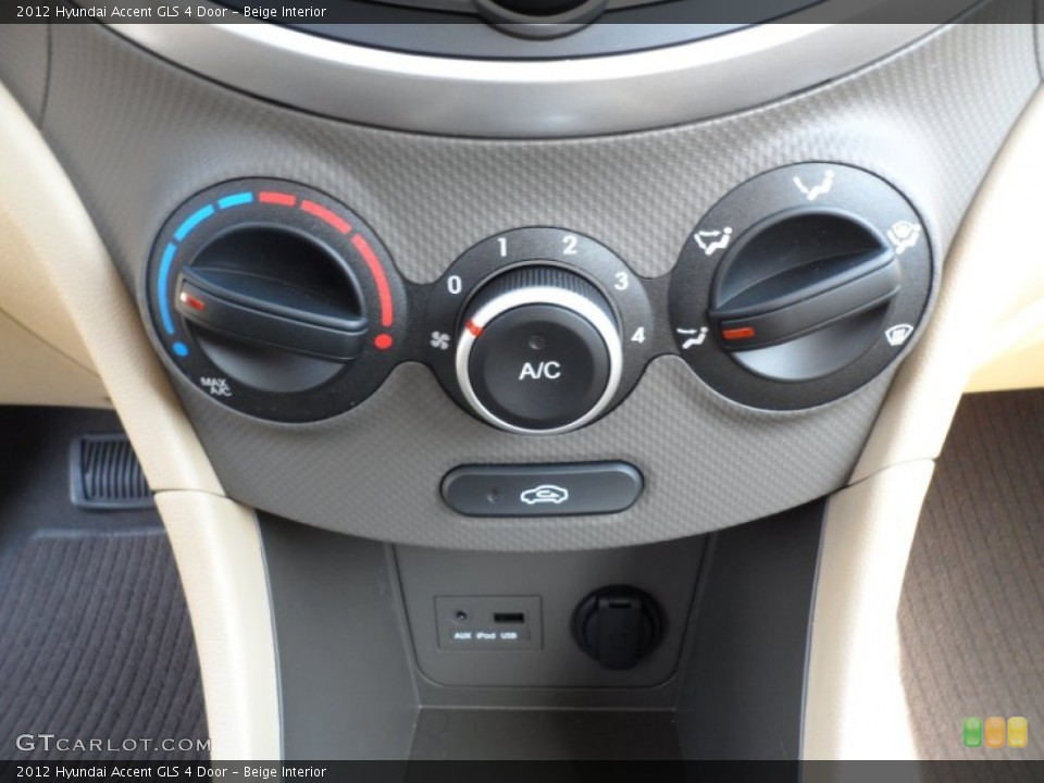 Beige Interior Controls for the 2012 Hyundai Accent GLS 4 Door #60894968