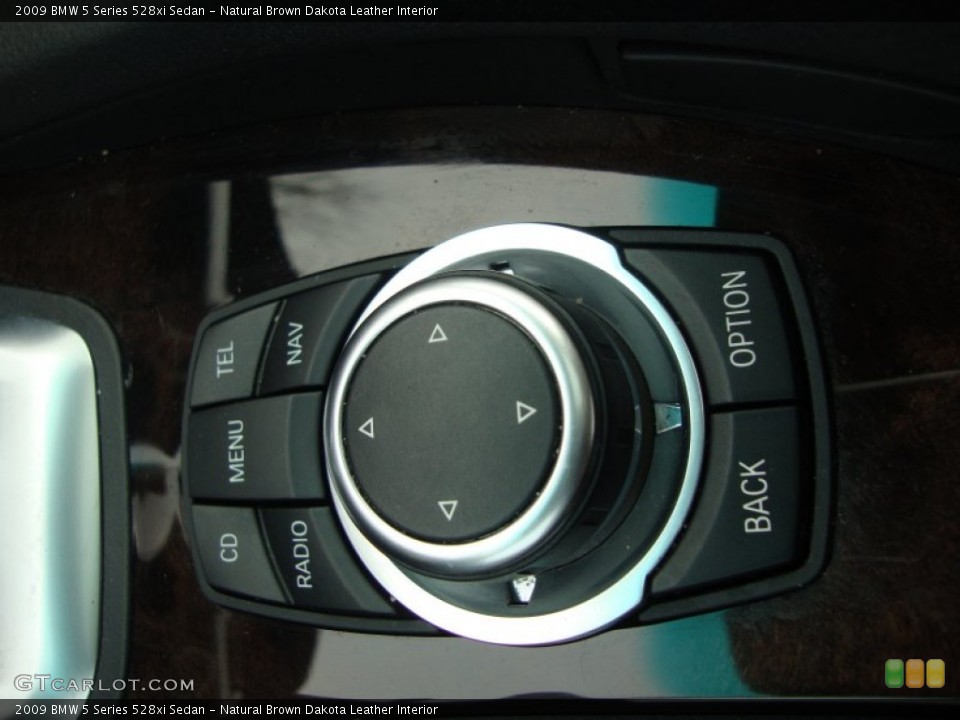Natural Brown Dakota Leather Interior Controls for the 2009 BMW 5 Series 528xi Sedan #60901738