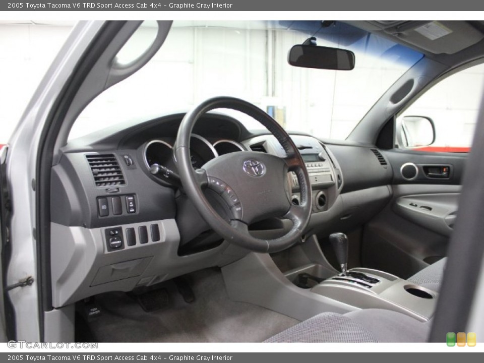 Graphite Gray Interior Photo for the 2005 Toyota Tacoma V6 TRD Sport Access Cab 4x4 #60903718