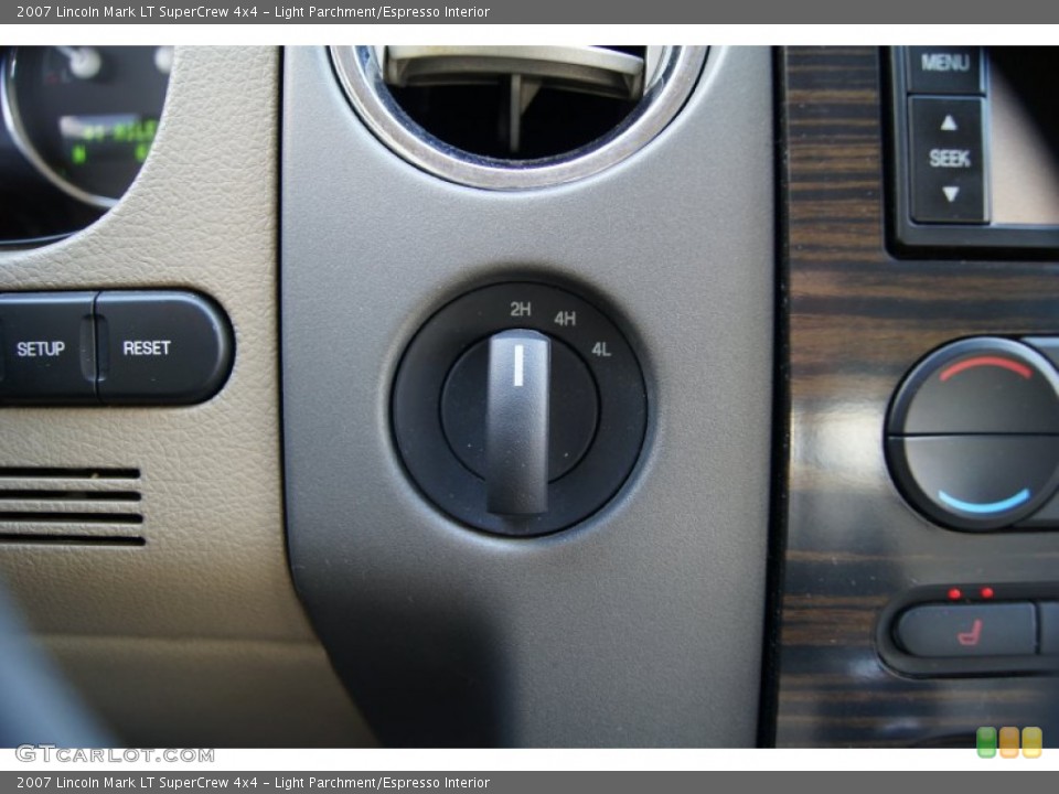 Light Parchment/Espresso Interior Controls for the 2007 Lincoln Mark LT SuperCrew 4x4 #60909689