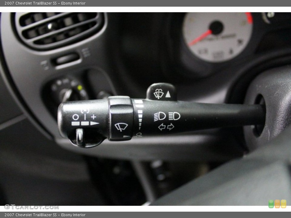 Ebony Interior Controls for the 2007 Chevrolet TrailBlazer SS #60910781