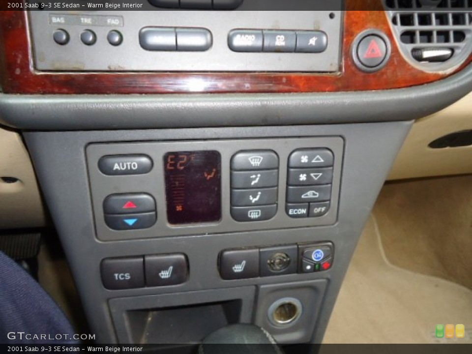 Warm Beige Interior Controls for the 2001 Saab 9-3 SE Sedan #60921026