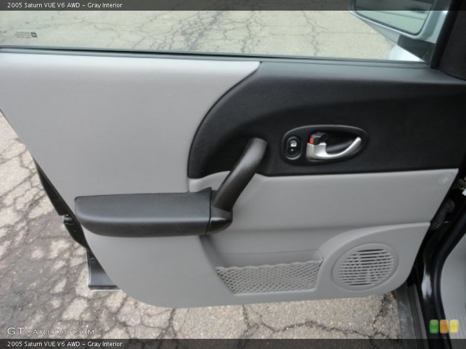 Gray Interior Door Panel for the 2005 Saturn VUE V6 AWD #60925943