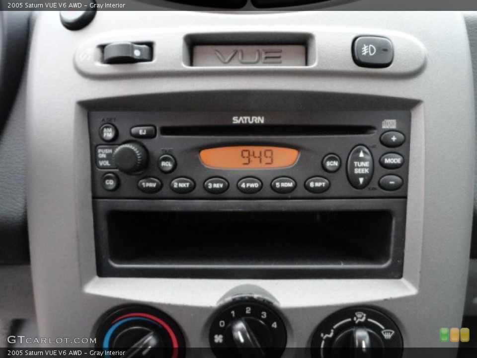 Gray Interior Audio System for the 2005 Saturn VUE V6 AWD #60925973