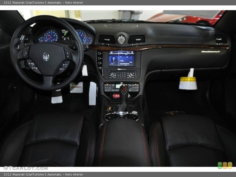 Nero Interior Dashboard for the 2012 Maserati GranTurismo S Automatic #60926993