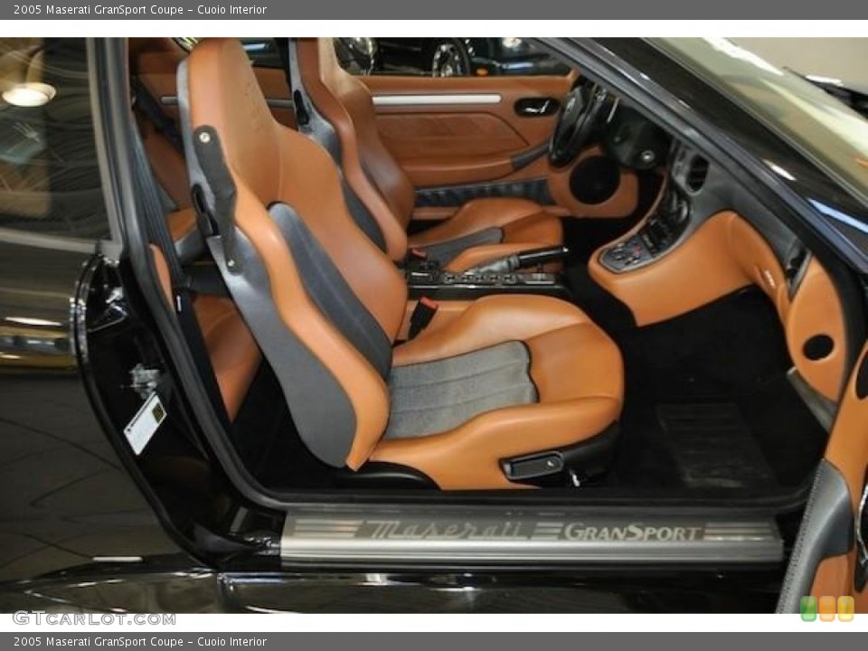 Cuoio Interior Photo for the 2005 Maserati GranSport Coupe #60927371