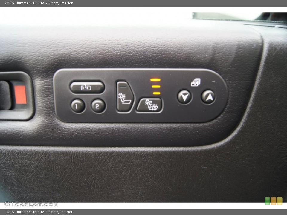 Ebony Interior Controls for the 2006 Hummer H2 SUV #60937626
