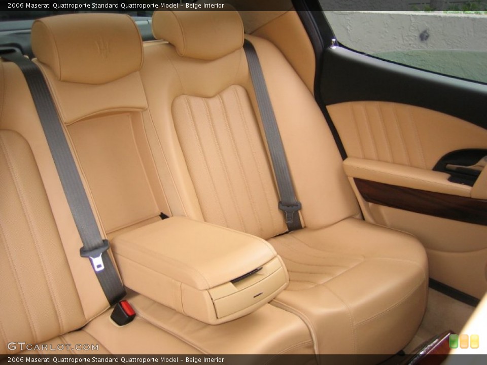 Beige Interior Photo for the 2006 Maserati Quattroporte  #60952263