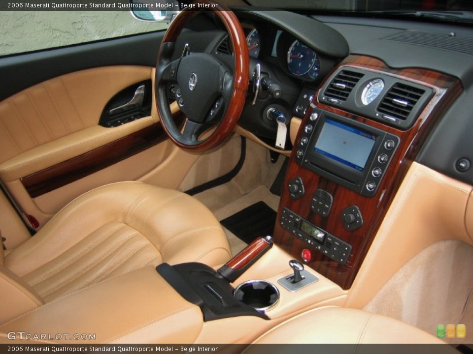 Beige Interior Photo for the 2006 Maserati Quattroporte  #60952359