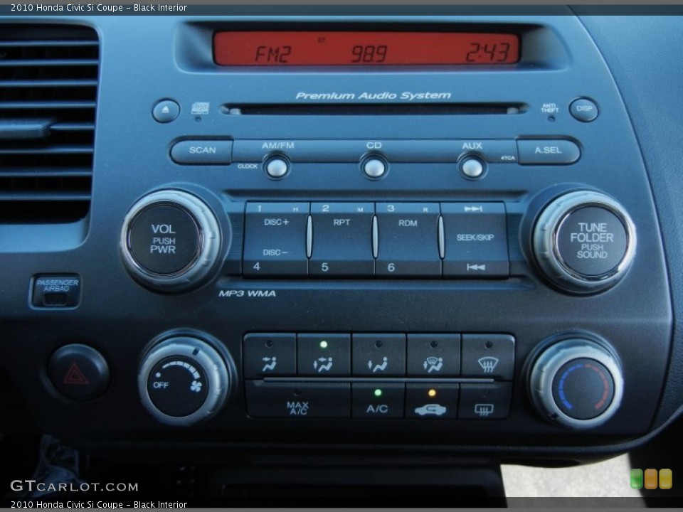 Black Interior Controls for the 2010 Honda Civic Si Coupe #60952524