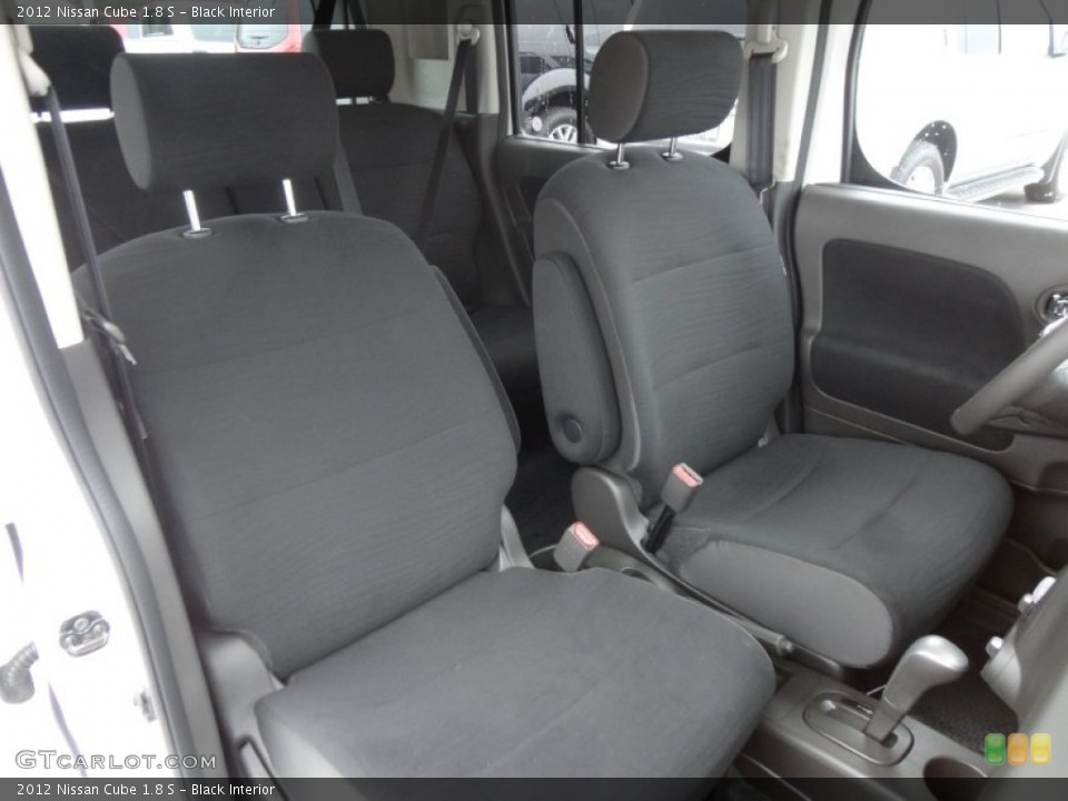 Black 2012 Nissan Cube Interiors