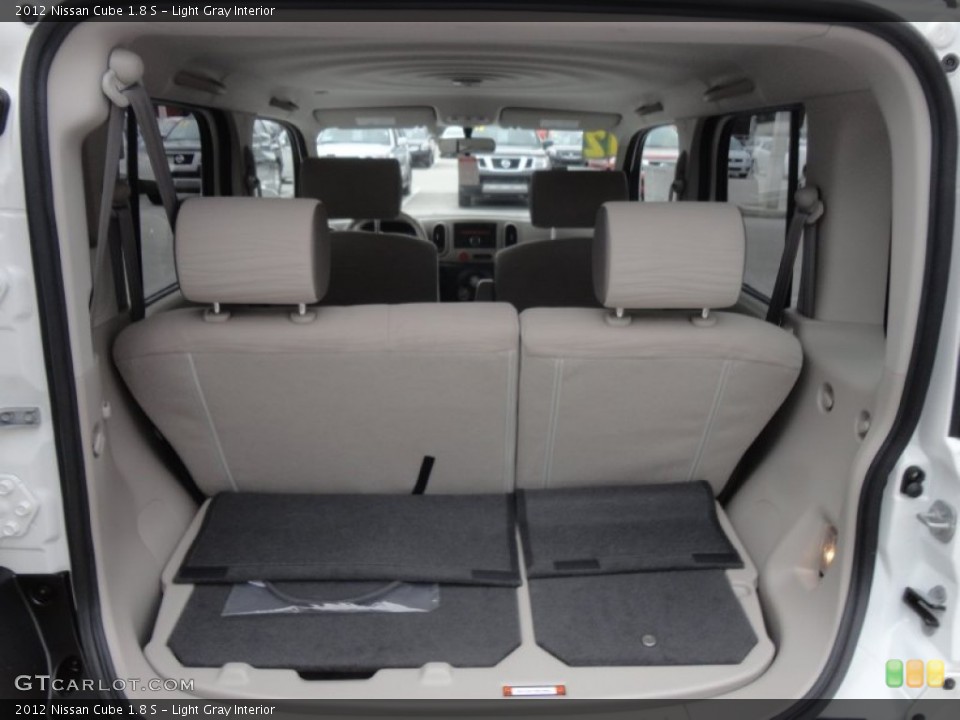 Light Gray Interior Trunk for the 2012 Nissan Cube 1.8 S #60954414