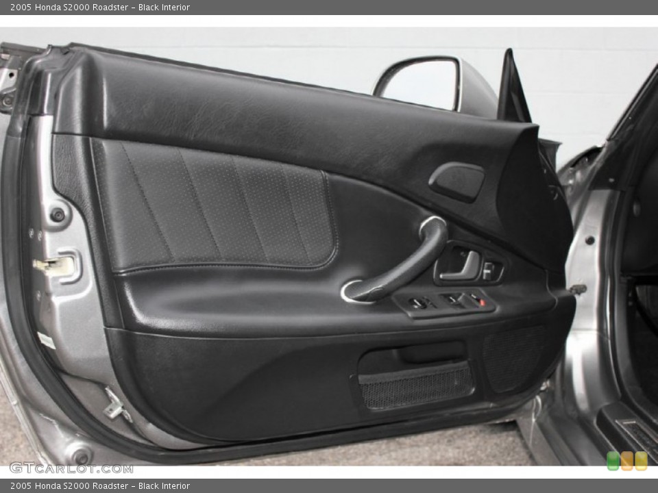 Black Interior Door Panel for the 2005 Honda S2000 Roadster #60961683