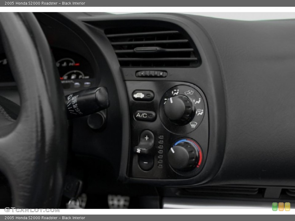 Black Interior Controls for the 2005 Honda S2000 Roadster #60961746