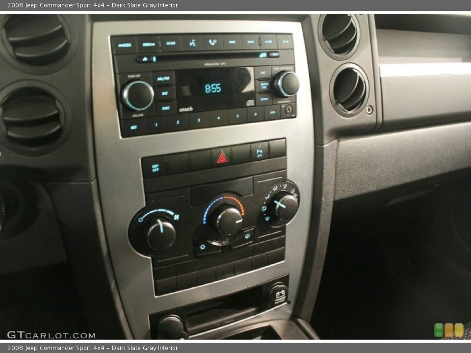 Dark Slate Gray Interior Controls for the 2008 Jeep Commander Sport 4x4 #60968934
