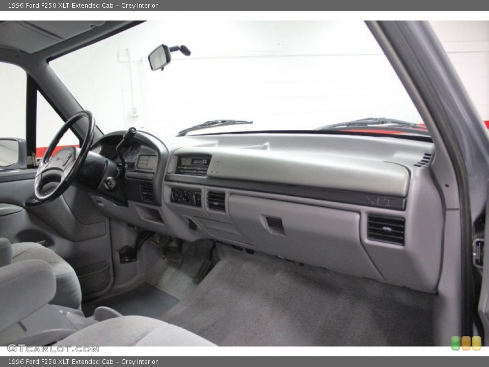 Grey Interior Dashboard for the 1996 Ford F250 XLT Extended Cab #60969633