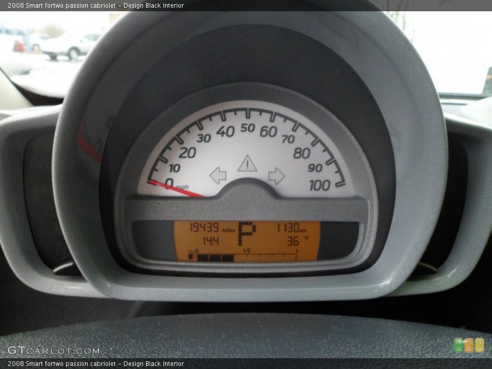 Design Black Interior Gauges for the 2008 Smart fortwo passion cabriolet #60975082