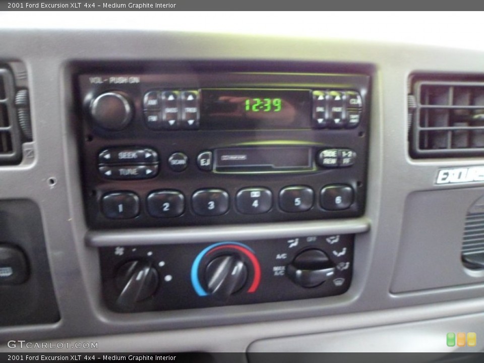 Medium Graphite Interior Audio System for the 2001 Ford Excursion XLT 4x4 #60975664