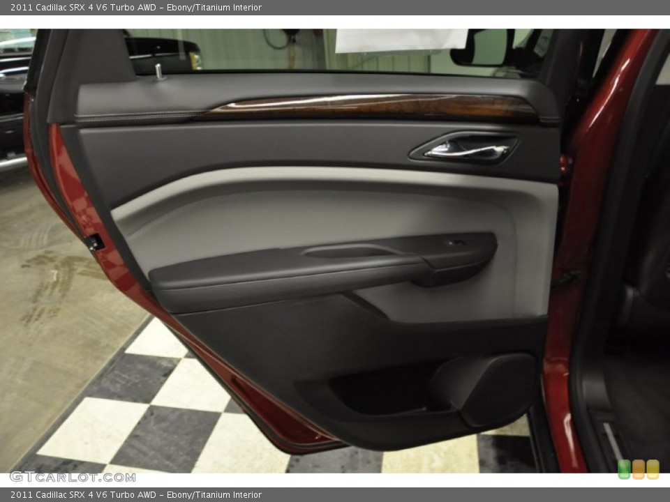 Ebony/Titanium Interior Door Panel for the 2011 Cadillac SRX 4 V6 Turbo AWD #60985036