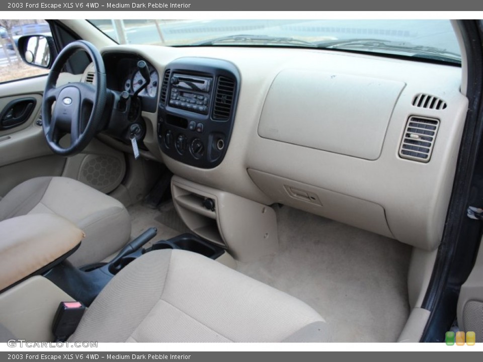 Medium Dark Pebble Interior Photo for the 2003 Ford Escape XLS V6 4WD #60985293