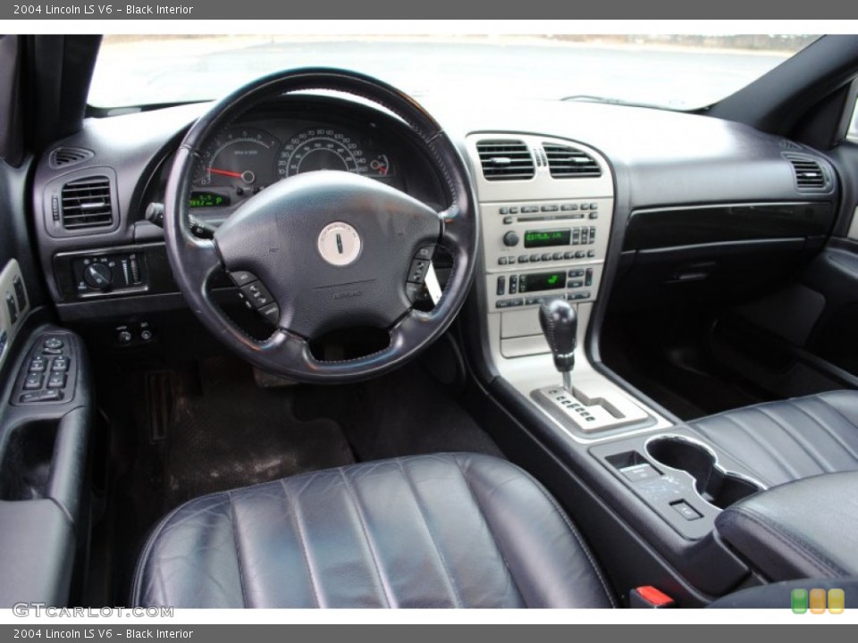 Black 2004 Lincoln LS Interiors