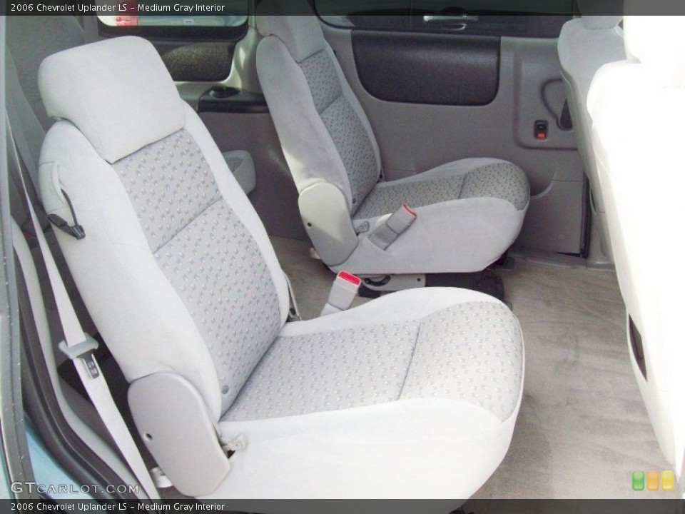 Medium Gray Interior Rear Seat for the 2006 Chevrolet Uplander LS #60987217