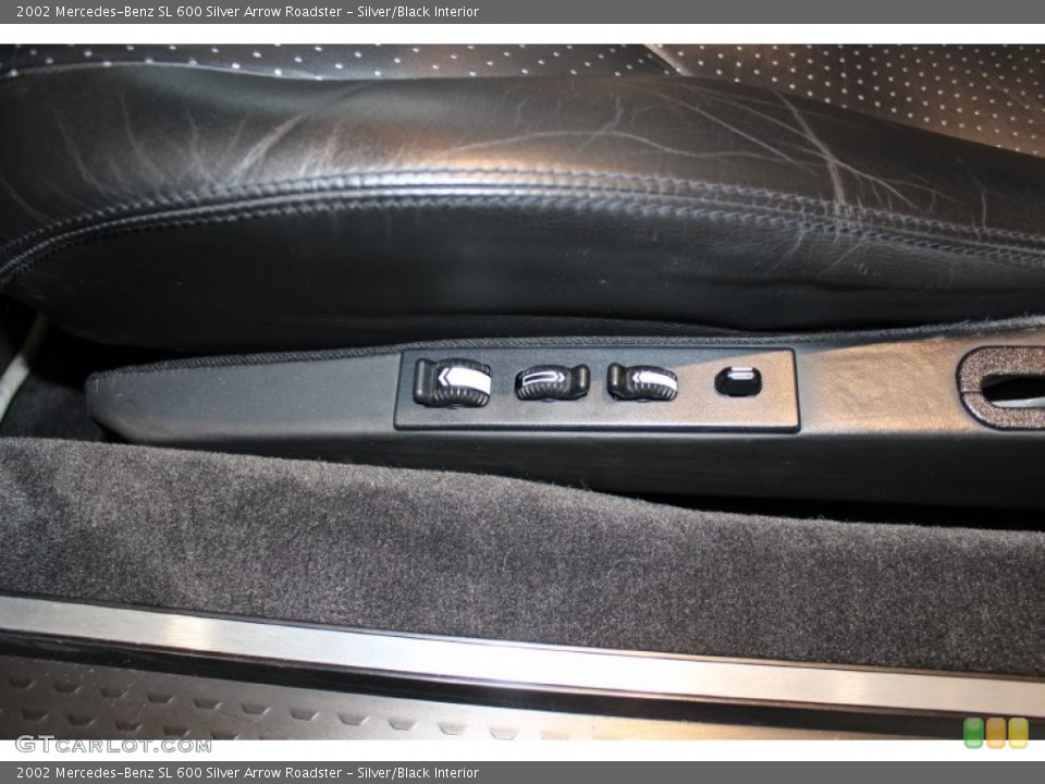 Silver/Black Interior Controls for the 2002 Mercedes-Benz SL 600 Silver Arrow Roadster #60988537