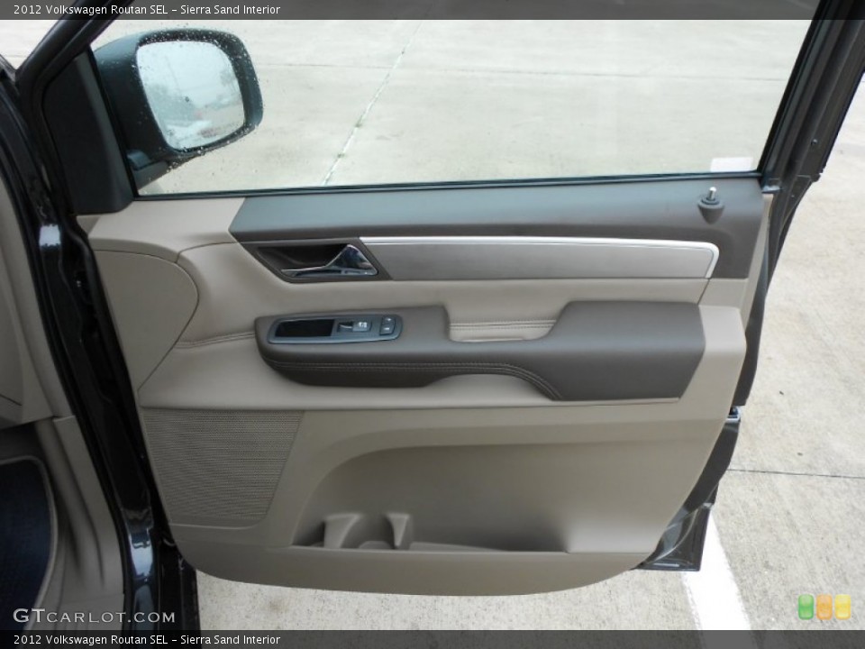 Sierra Sand Interior Door Panel for the 2012 Volkswagen Routan SEL #60988882