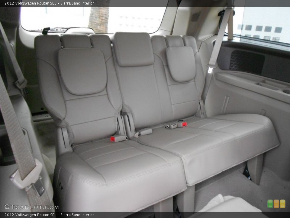 Sierra Sand Interior Rear Seat for the 2012 Volkswagen Routan SEL #60988915