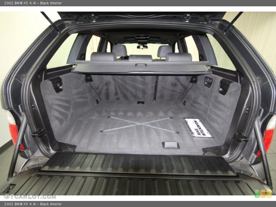 Black Interior Trunk for the 2002 BMW X5 4.4i #60990937