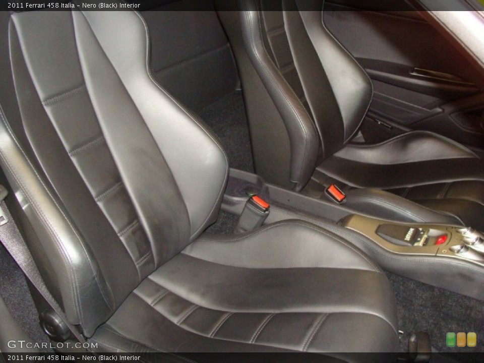 Nero (Black) Interior Photo for the 2011 Ferrari 458 Italia #60992437