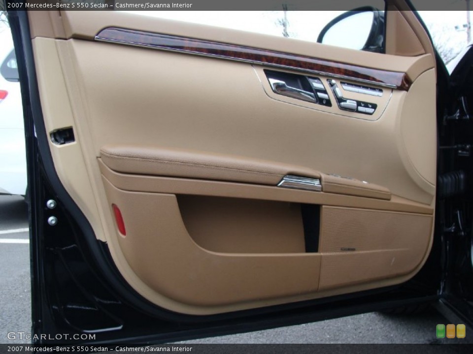 Cashmere/Savanna Interior Door Panel for the 2007 Mercedes-Benz S 550 Sedan #60997768