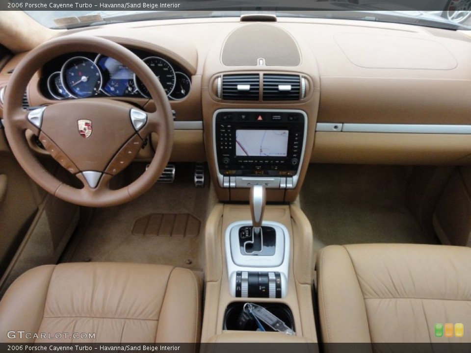 Havanna/Sand Beige Interior Dashboard for the 2006 Porsche Cayenne Turbo #61002016
